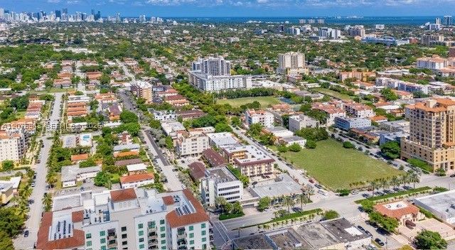 124 Mendoza Ave 4, Coral Gables, FL 33134