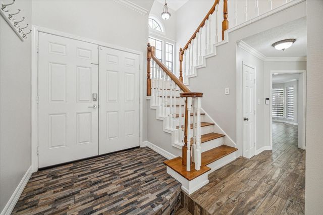 12814 Kingsbridge Lane, Houston, TX 77077