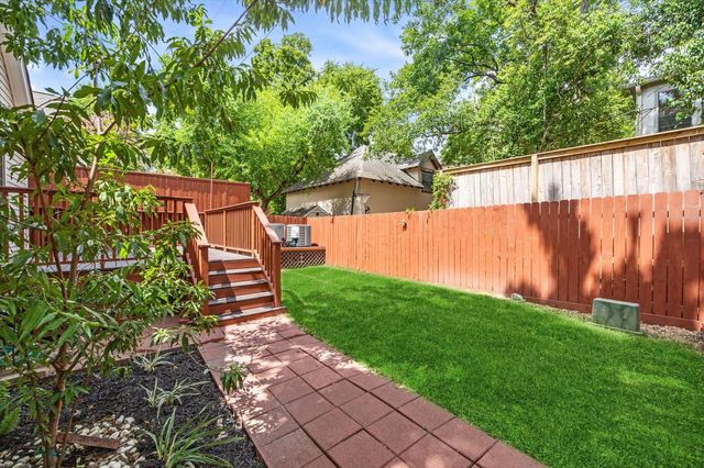 12814 Kingsbridge Lane, Houston, TX 77077