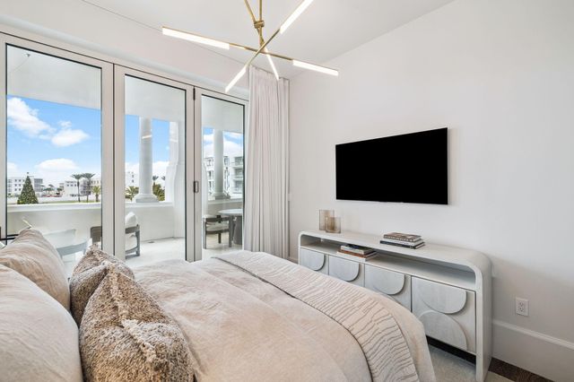 27 Admiralty Row 203, Alys Beach, FL 32461