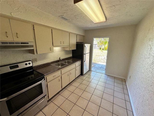1408 27TH STREET W, Bradenton, FL 34205