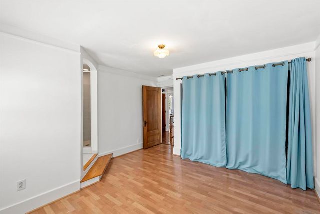 921 Court Way, San Diego, CA 92103