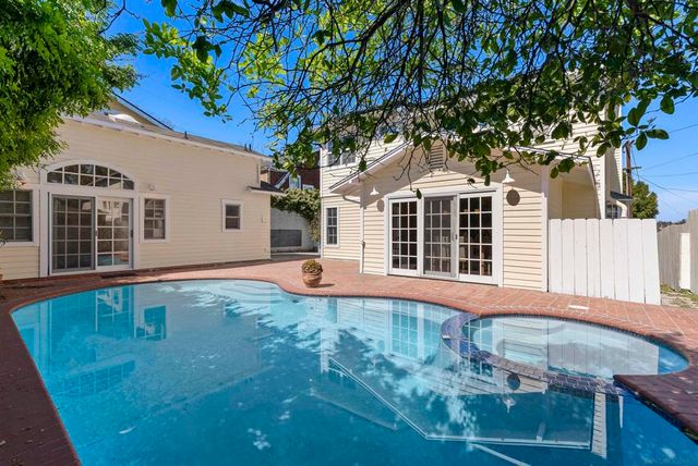 921 Court Way, San Diego, CA 92103