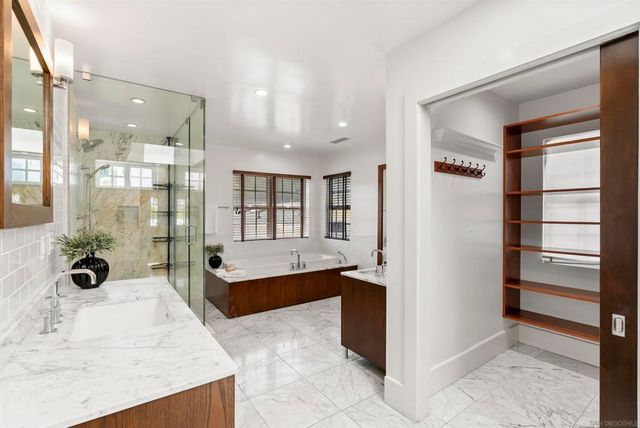 921 Court Way, San Diego, CA 92103