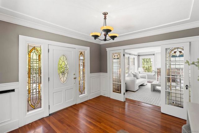 921 Court Way, San Diego, CA 92103