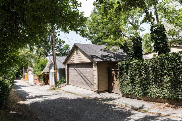 1400 PERRY AVE, Salt Lake City, UT 84103