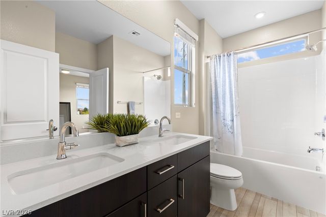 6147 Rock Arch Court, Las Vegas, NV 89141