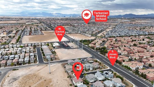 6147 Rock Arch Court, Las Vegas, NV 89141