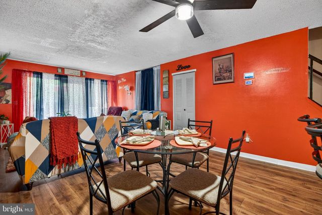 160 PATRIOTS CT, Absecon, NJ 08205