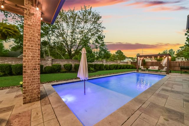 16102 Cottage Timbers Court, Houston, TX 77044