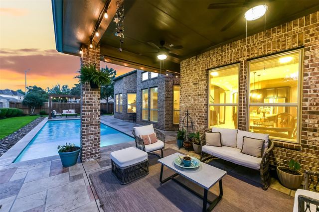 16102 Cottage Timbers Court, Houston, TX 77044