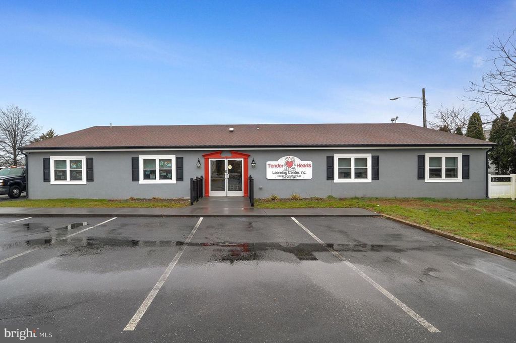 1339 S GOVERNORS AVE, Dover, DE 19904