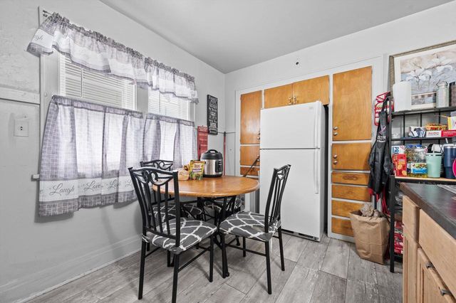 3833 N 25th STREET, Milwaukee, WI 53206