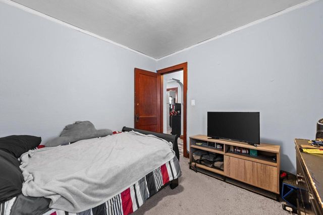 3833 N 25th STREET, Milwaukee, WI 53206