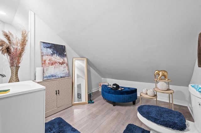 3833 N 25th STREET, Milwaukee, WI 53206