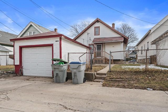 3833 N 25th STREET, Milwaukee, WI 53206