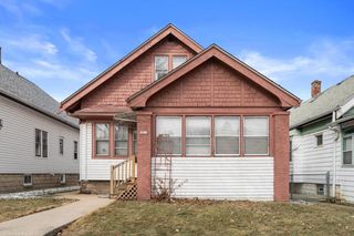 3833 N 25th STREET, Milwaukee, WI 53206