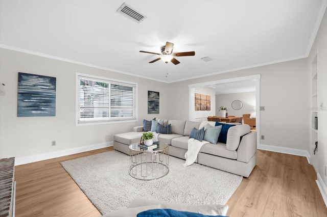 3315 W BEAUMONT STREET, Tampa, FL 33611