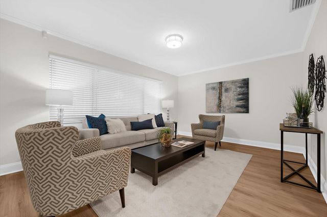 3315 W BEAUMONT STREET, Tampa, FL 33611