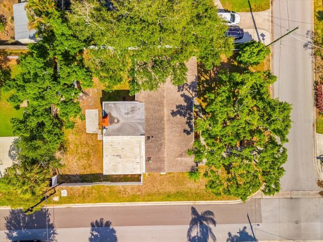 3315 W BEAUMONT STREET, Tampa, FL 33611