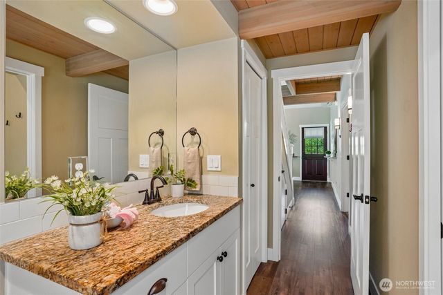 31100 6th Lane SW, Federal Way, WA 98023