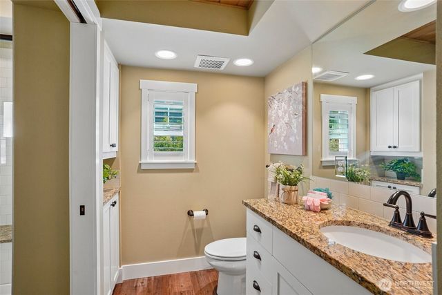 31100 6th Lane SW, Federal Way, WA 98023
