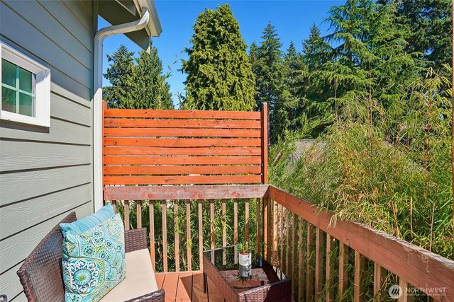 31100 6th Lane SW, Federal Way, WA 98023
