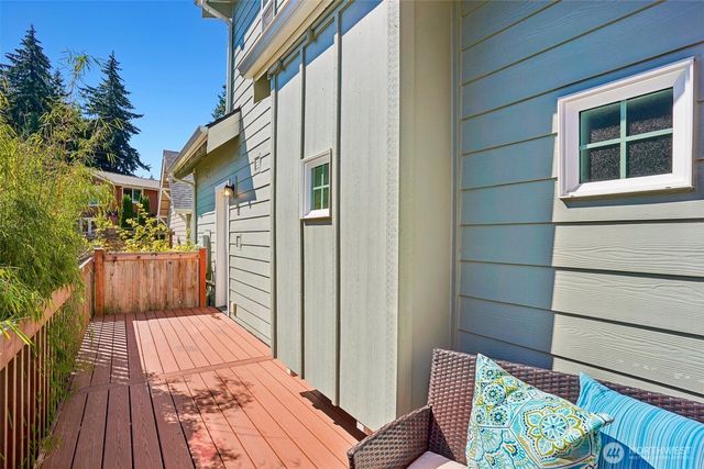 31100 6th Lane SW, Federal Way, WA 98023