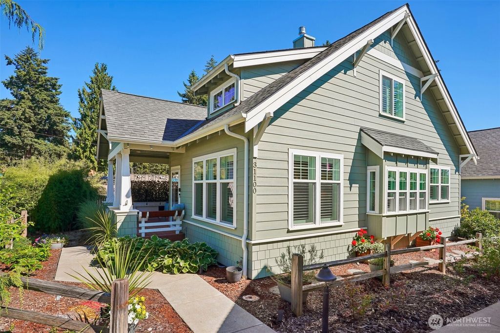 31100 6th Lane SW, Federal Way, WA 98023