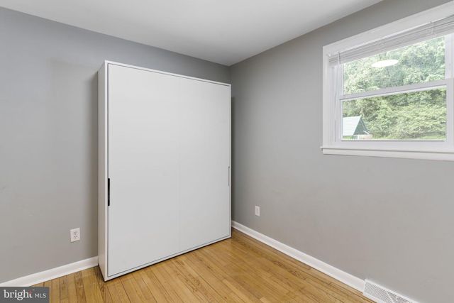 8430 WARREN DR, Pomfret, MD 20675