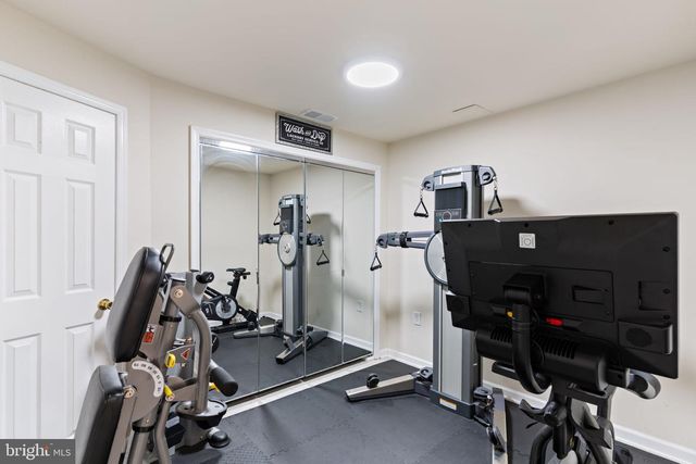 8430 WARREN DR, Pomfret, MD 20675