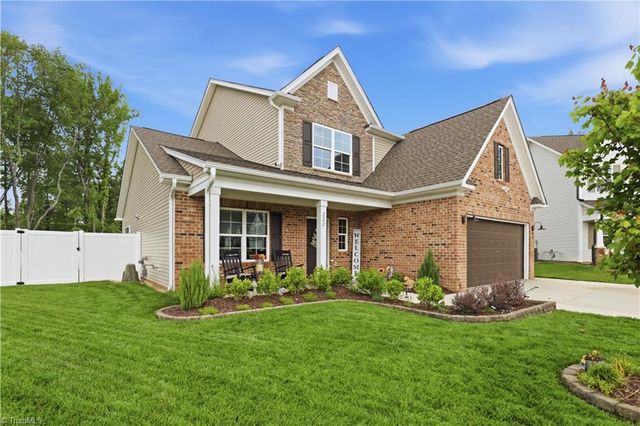 222 Moravian Court, Advance, NC 27006