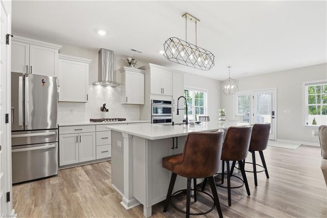 222 Moravian Court, Advance, NC 27006