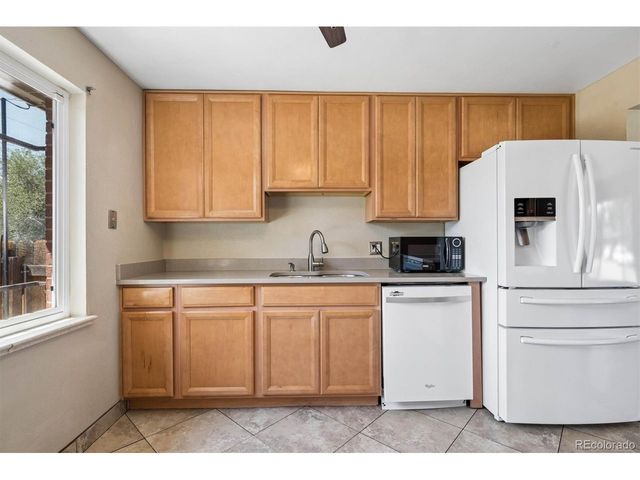 3177 Ursula St, Aurora, CO 80011
