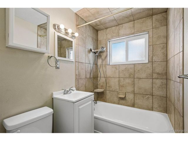 3177 Ursula St, Aurora, CO 80011