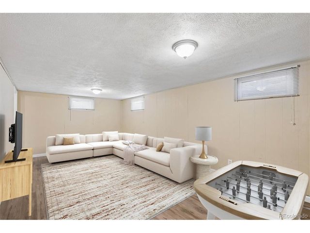 3177 Ursula St, Aurora, CO 80011