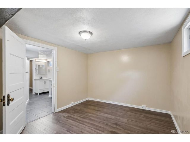 3177 Ursula St, Aurora, CO 80011