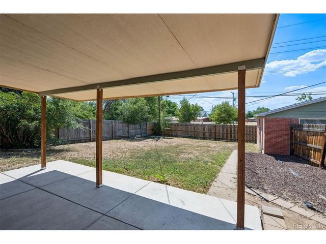 3177 Ursula St, Aurora, CO 80011