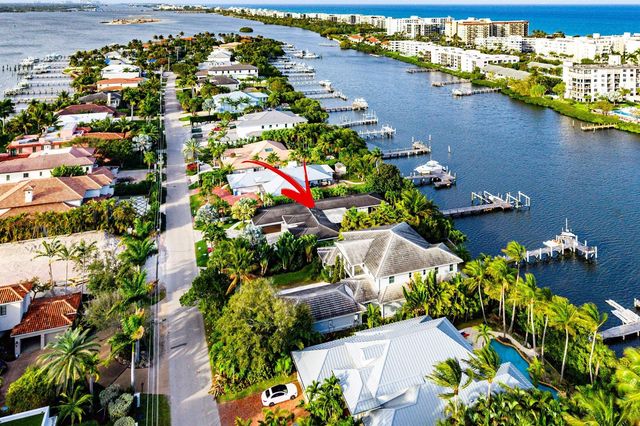 820 N Atlantic Drive, Lantana, FL 33462
