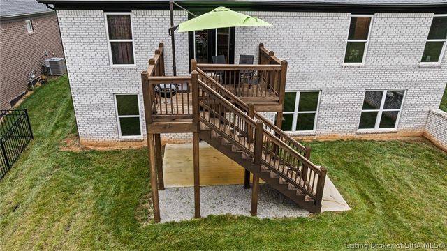 6001 Limestone Creek Drive, Charlestown, IN 47111