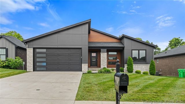 6001 Limestone Creek Drive, Charlestown, IN 47111