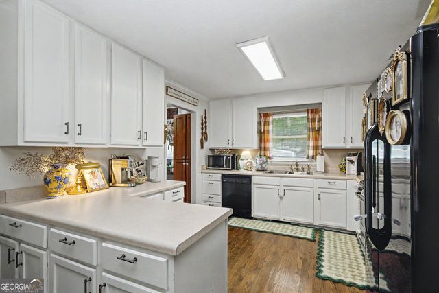 1728 Honeybee Creek Drive, Griffin, GA 30224