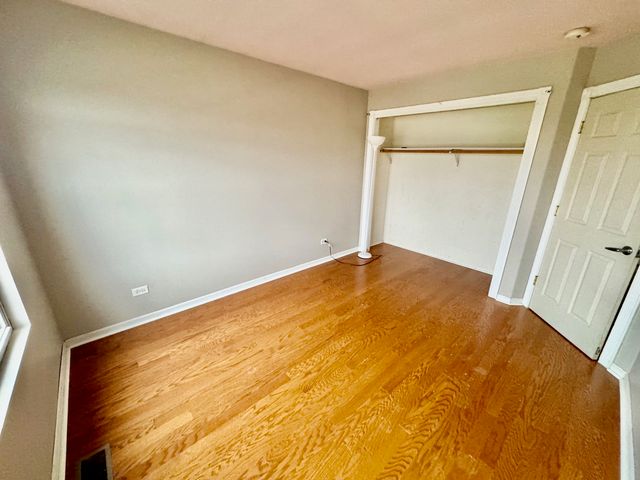 516 Chestnut Lane, Peotone, IL 60468