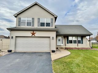 516 Chestnut Lane, Peotone, IL 60468