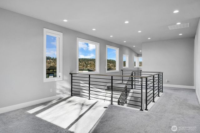 1113 N 39th Court, Renton, WA 98056