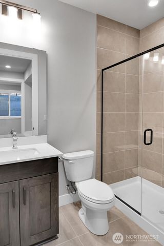 1113 N 39th Court, Renton, WA 98056