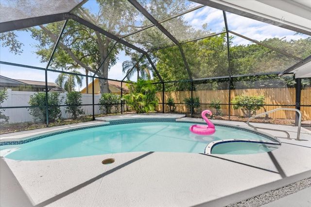 3041 OAK COVE DRIVE, Clearwater, FL 33759