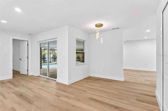 3041 OAK COVE DRIVE, Clearwater, FL 33759