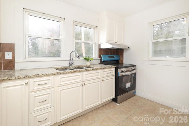 2809 N Main Street, Kannapolis, NC 28081