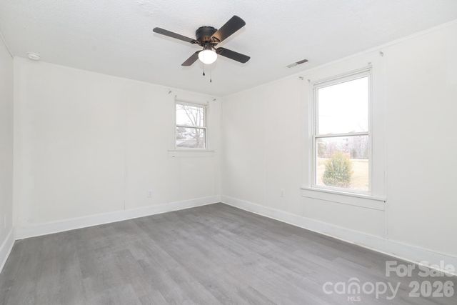 2809 N Main Street, Kannapolis, NC 28081